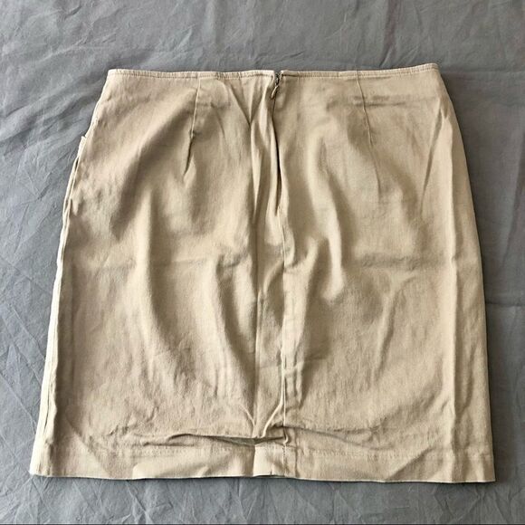 ELLEN Tracy size 10 Khaki skirt - Picture 2 of 5